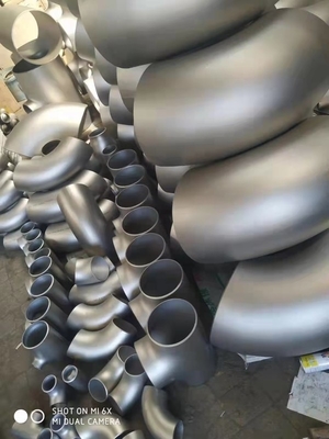 316 304 زانوهای جوش ضد زنگ 2 اینچ Npt Bspt 45 60 90 درجه زن رزوه دار