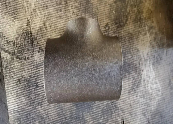 جوشکاری ASTM A234 Tee Sch 80 XS ریخته گری گاز نفتی گالوانیزه الکتریکی