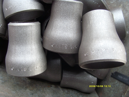 ANSI B16.9 رنگ مشکی 16Mn کاهنده متحدالمرکز Buttweld