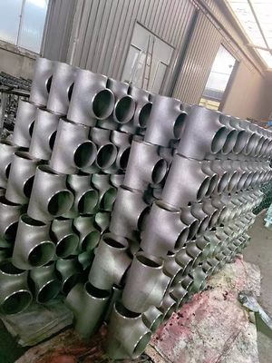 سه راهی فولادی کربنی 48 اینچی ASTM A234 Q235 Gi بدون درز